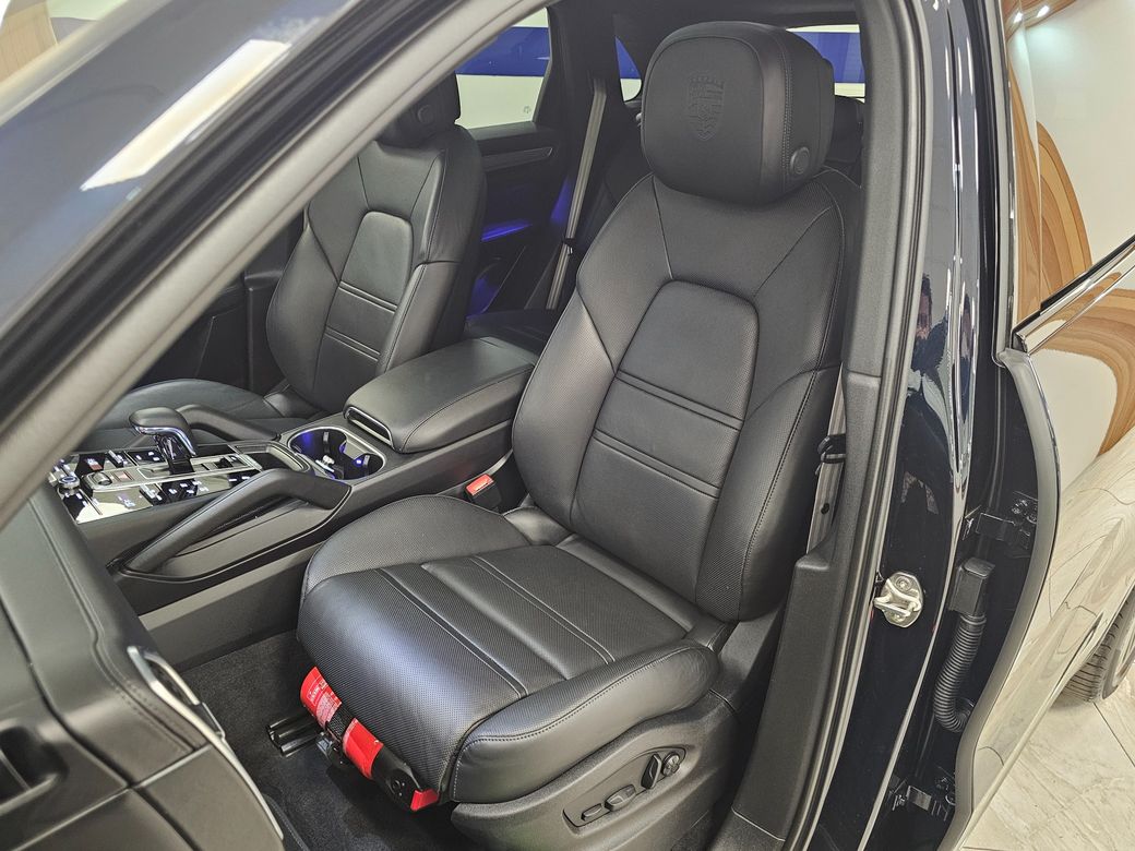 2023 Porsche Cayenne