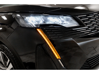 2023 Peugeot 5008