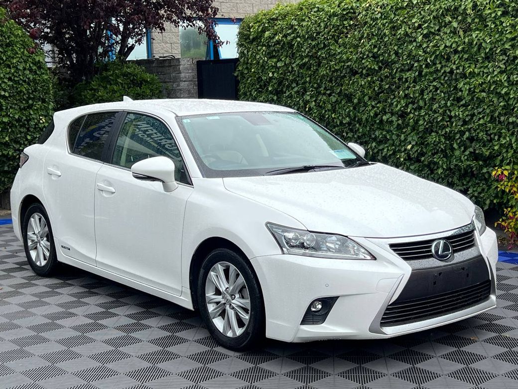 2017 Lexus CT 200h
