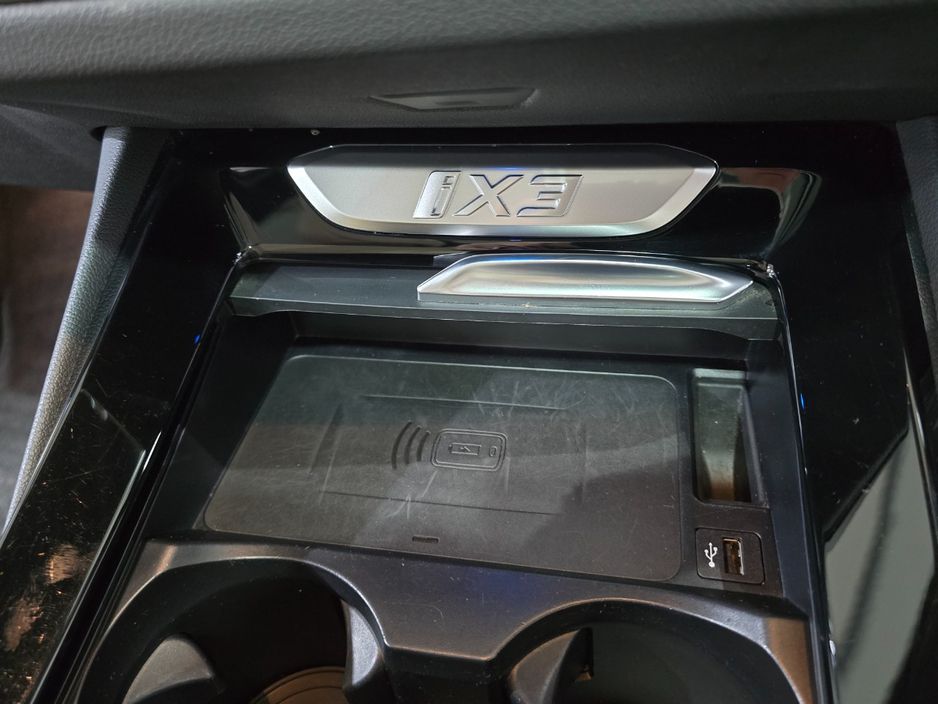 2022 BMW iX3