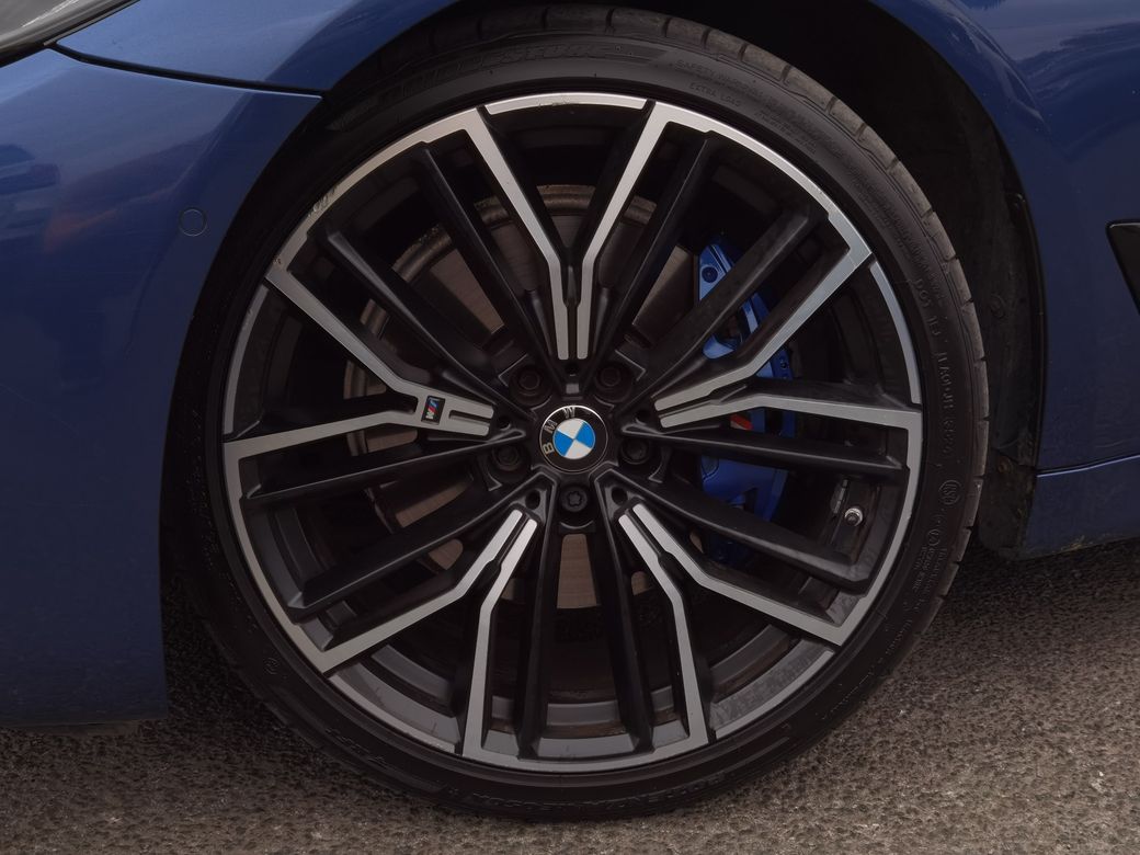 2022 BMW 5 Series
