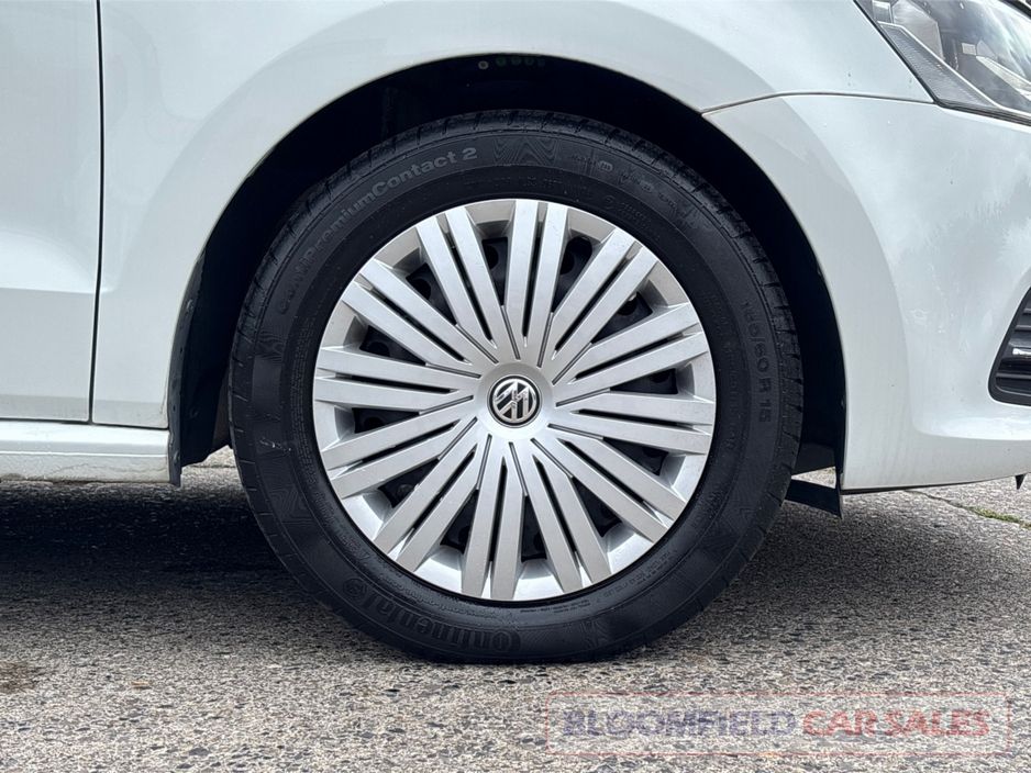 2017 Volkswagen Polo