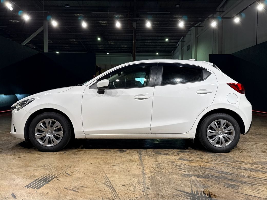 2019 Mazda Demio