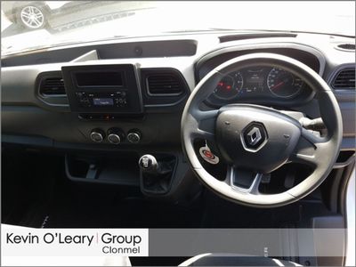 2023 Renault Master