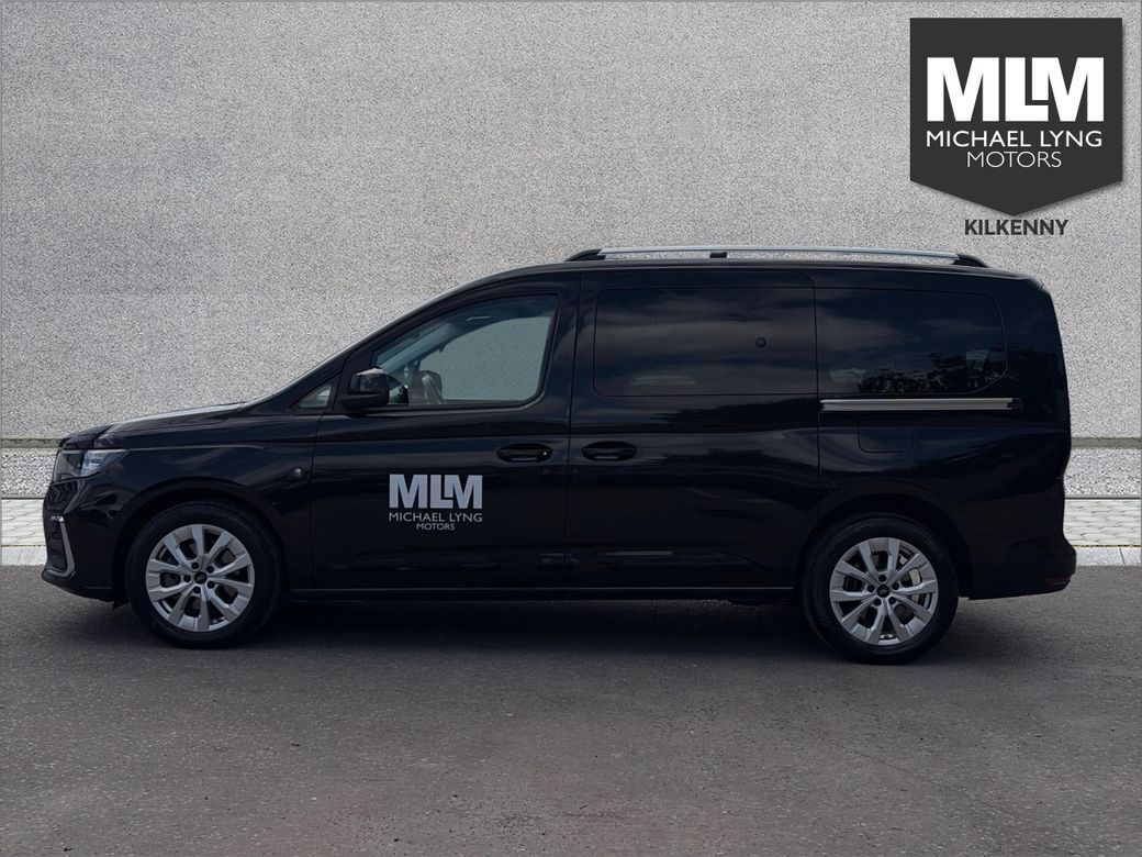 2025 Ford Grand Tourneo Connect