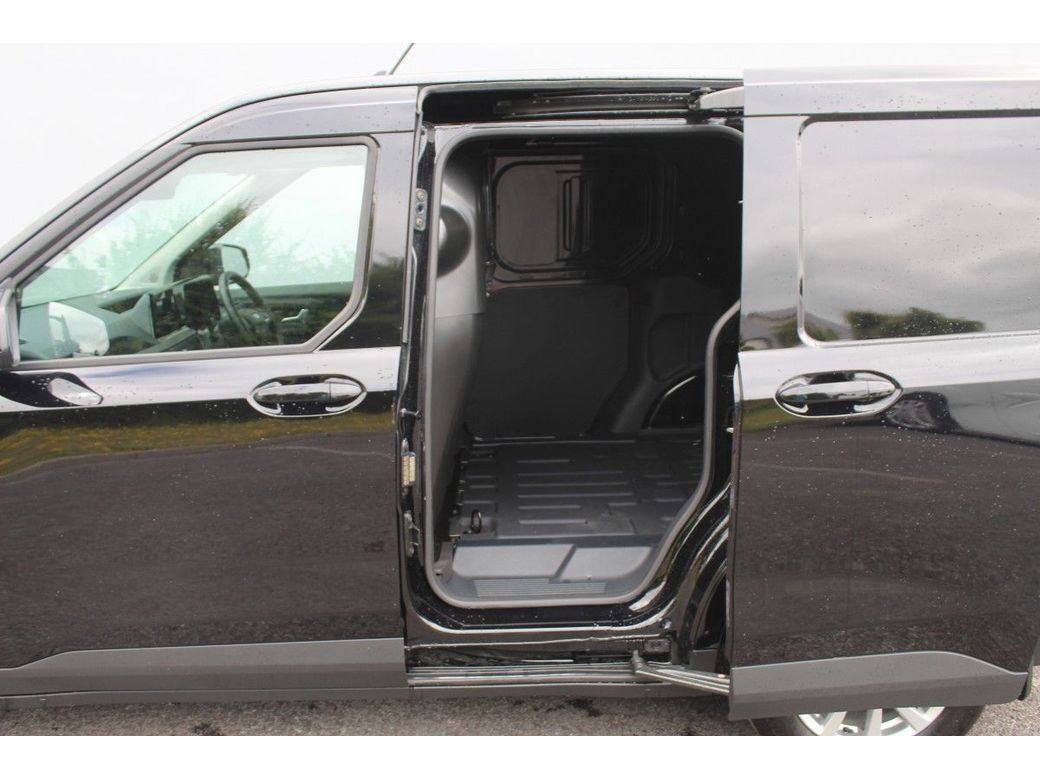 2024 Ford Transit Courier
