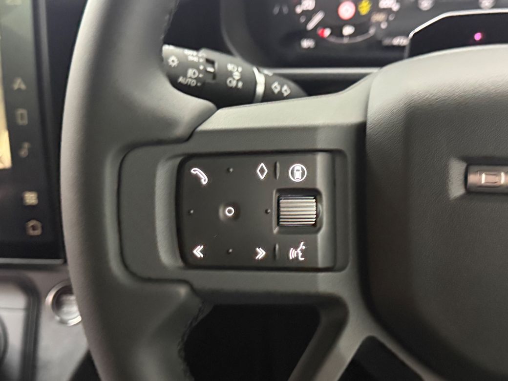 2026 Land Rover Defender