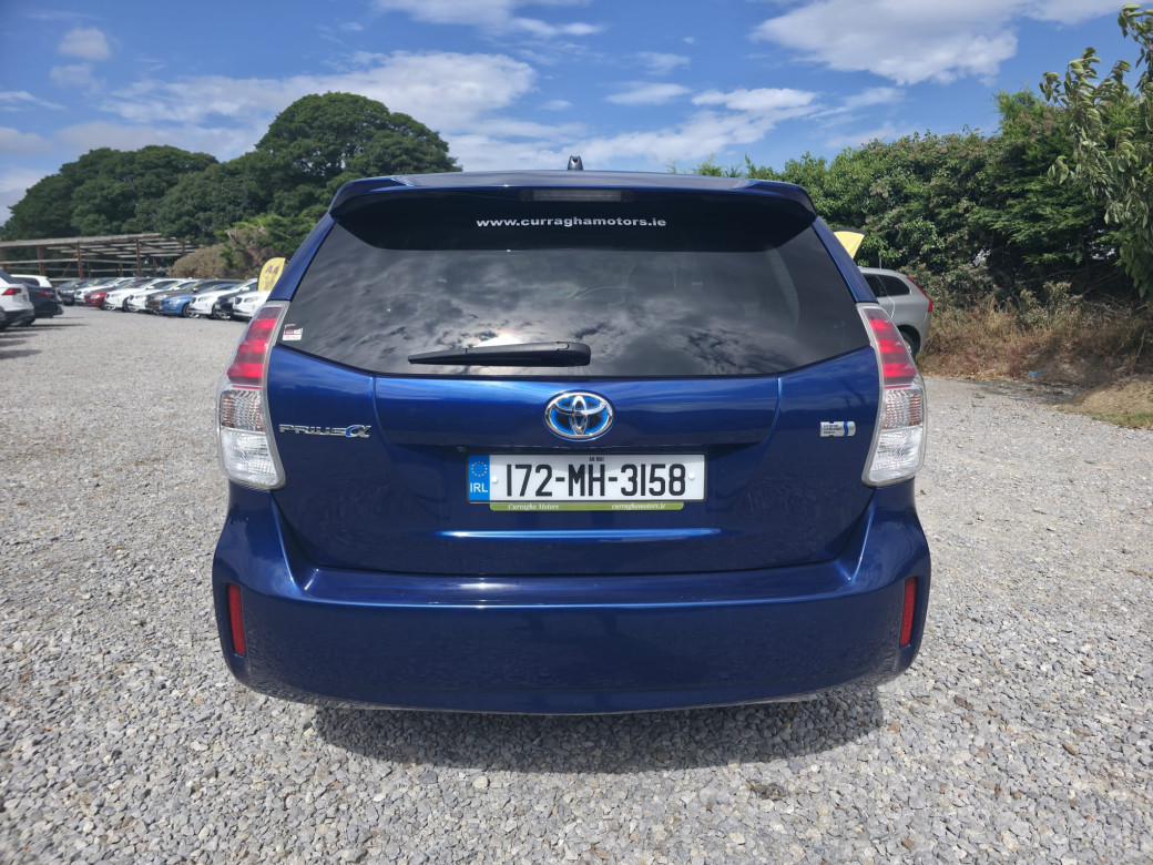 2017 Toyota Prius Alpha