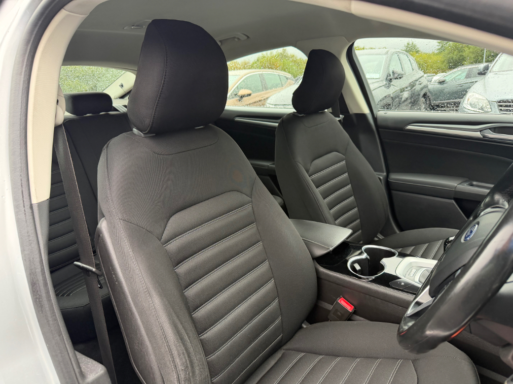 2015 Ford Mondeo