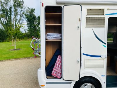 2013 CHAUSSON FLASH 10 LOW PROFILE R.H.D