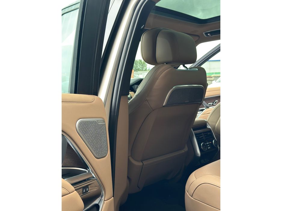 2025 Land Rover Range Rover