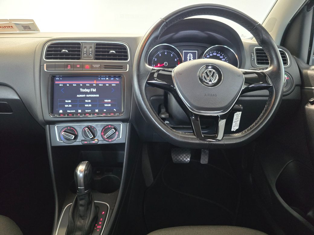 2016 Volkswagen Polo