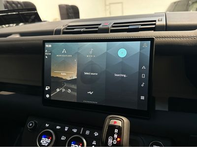 2025 Land Rover Defender