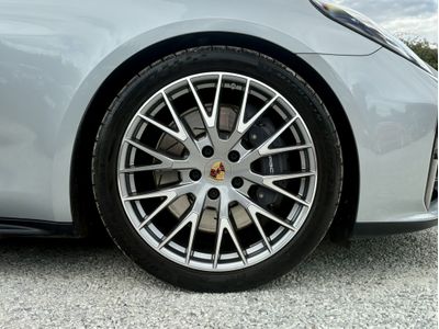 2025 Porsche Panamera