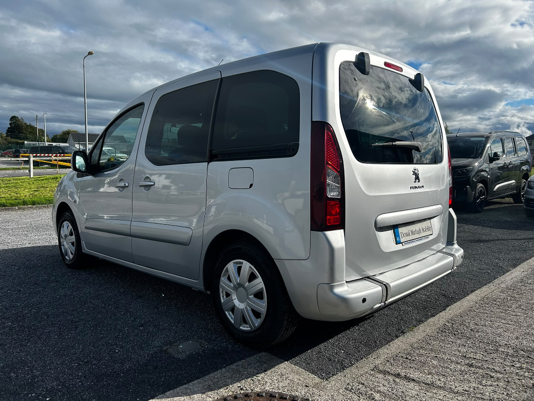 2018 Peugeot Partner Tepee