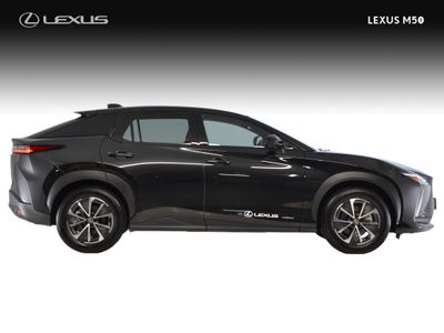 2025 Lexus RZ