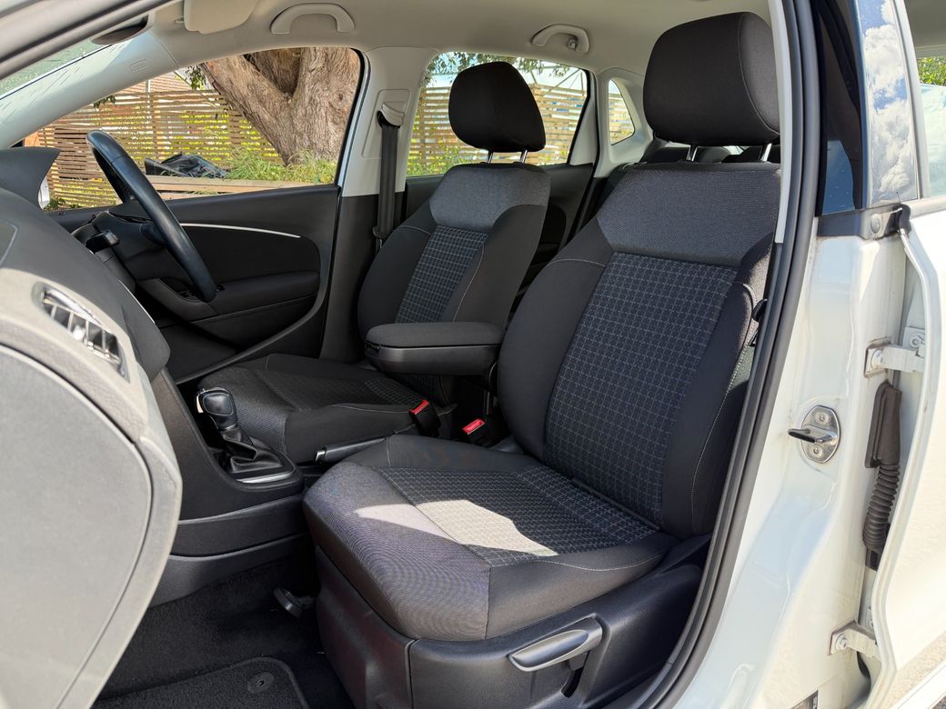 2016 Volkswagen Polo