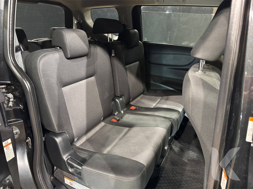 2021 Toyota Sienta