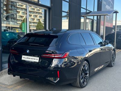 2025 BMW i5