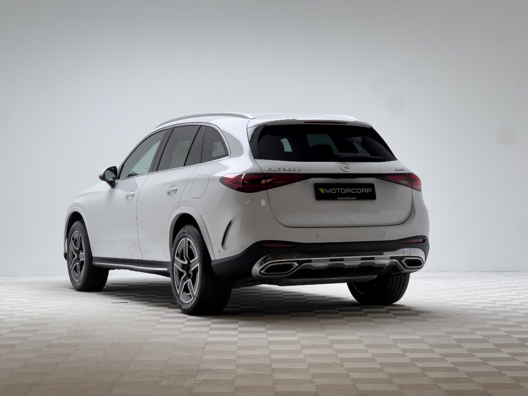 2024 Mercedes-Benz GLC Class