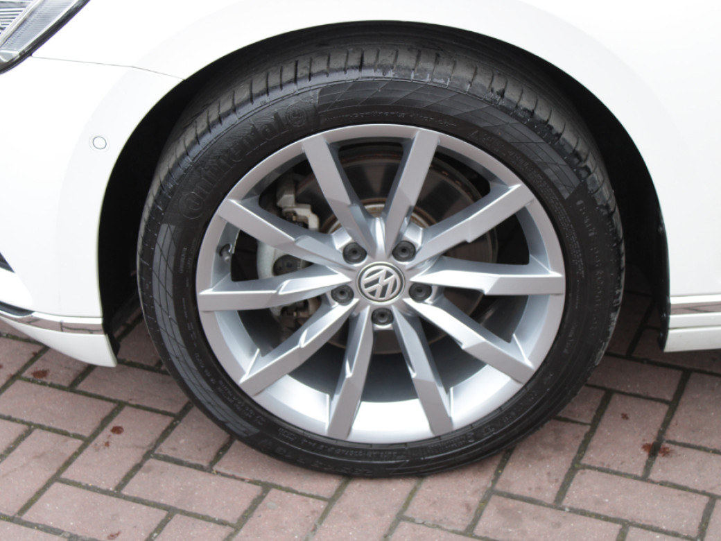 2018 Volkswagen Passat