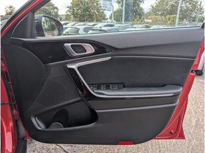 2023 Kia XCeed