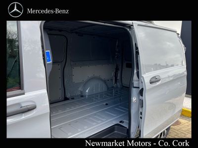 2027 Mercedes-Benz Vito