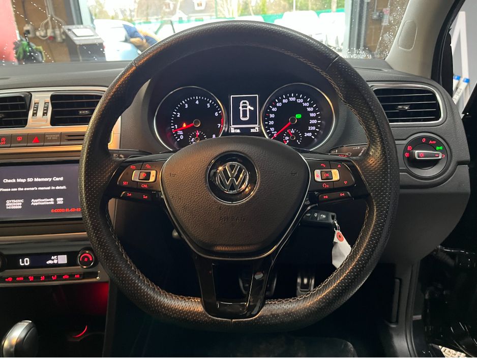 2017 Volkswagen Polo