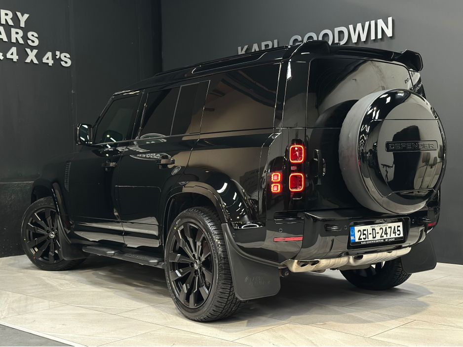 2025 Land Rover Defender