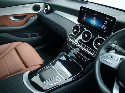 2023 Mercedes-Benz GLC Class