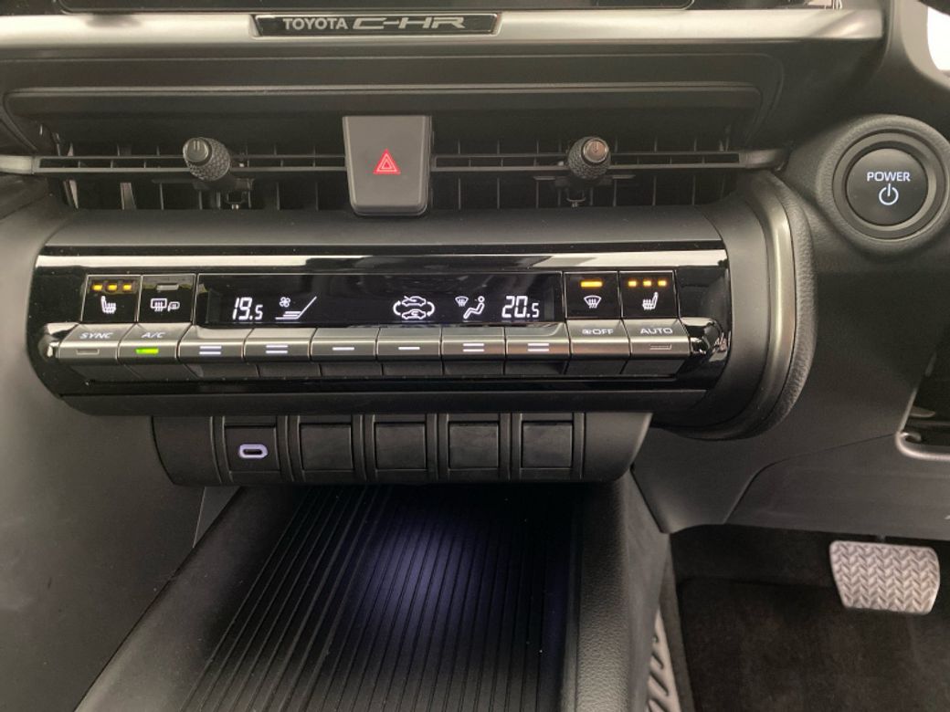 2024 Toyota C-HR