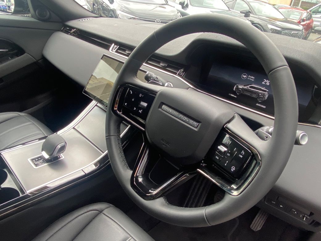 2025 Land Rover Range Rover Evoque