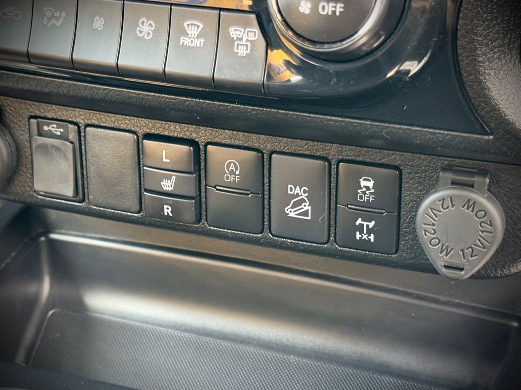 2023 Toyota Hilux