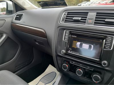 2016 Volkswagen Jetta