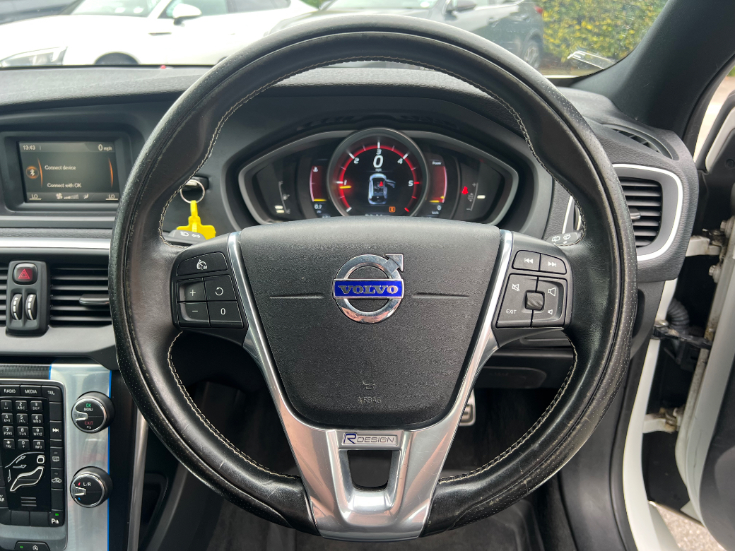 2016 Volvo V40