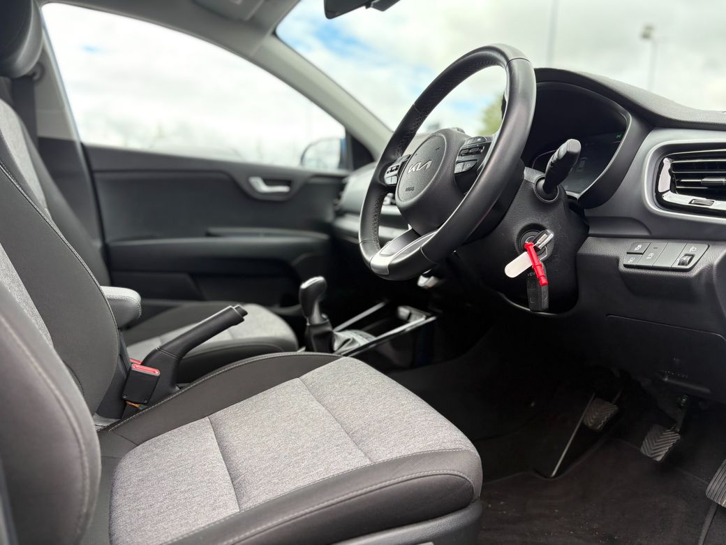 2025 Kia Stonic