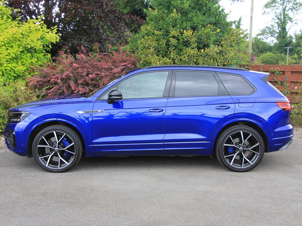 2022 Volkswagen Touareg