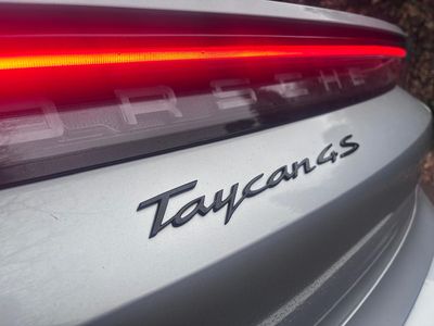2020 Porsche Taycan