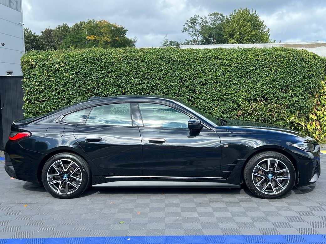 2023 BMW i4