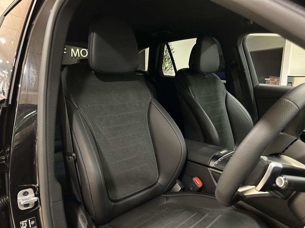2025 Mercedes-Benz GLC Class