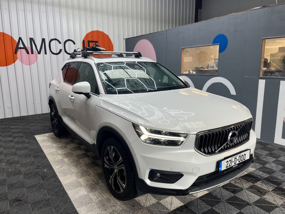 2022 Volvo XC40