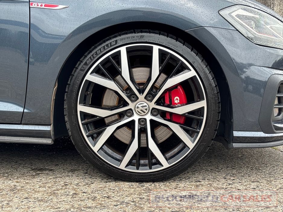 2019 Volkswagen Golf