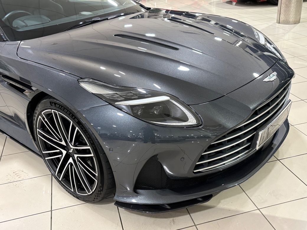 2024 Aston Martin DB12