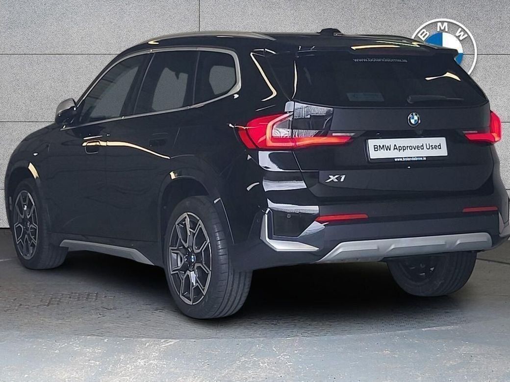 2023 BMW X1