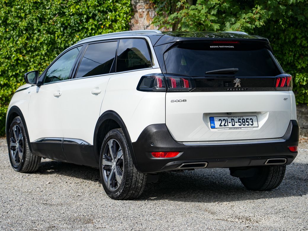 2022 Peugeot 5008