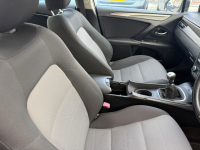2016 Toyota Avensis