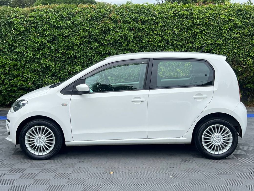 2016 Volkswagen up!