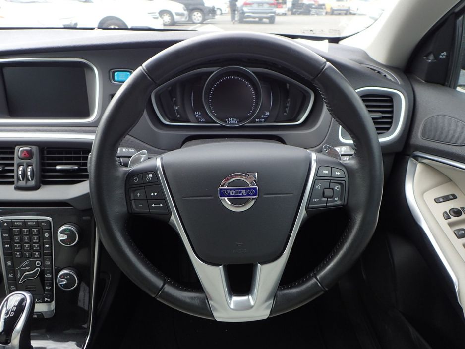 2016 Volvo V40 Cross Country