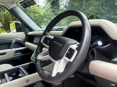 2023 Land Rover Defender