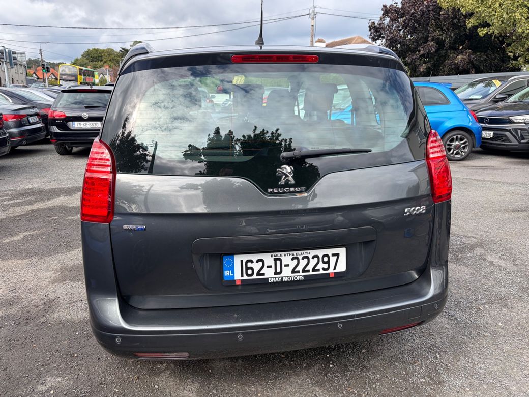 2016 Peugeot 5008